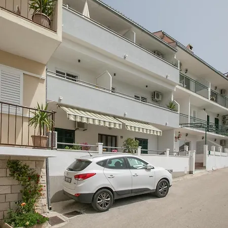 Appartement Sea View Ela