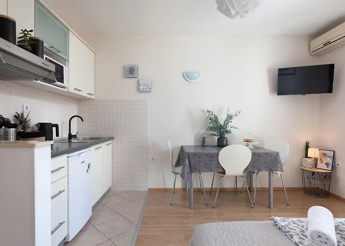 Sea View Ela Apartmán