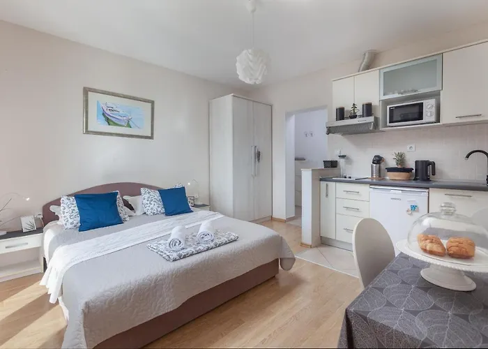 Apartmán Sea View Ela *