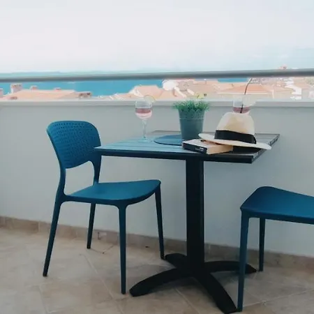 Apartment Sea View Ela Podgora