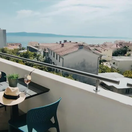 Sea View Ela Apartment